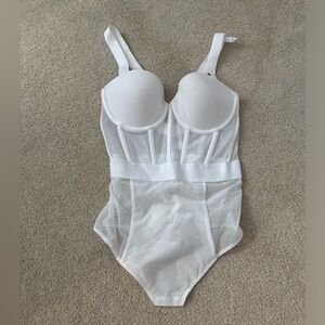 DKNY Sheer Strap/strapless Bustier Thong Bodysuit SIZE 32B